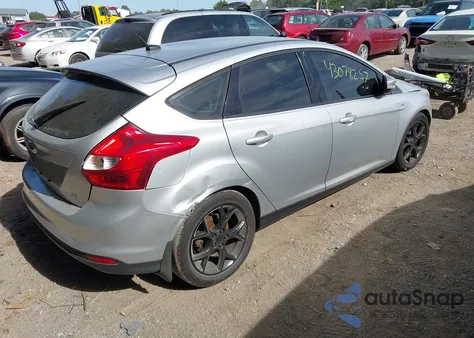 2014 Ford Focus Se из США, поврежденный, VIN 1FADP3K23EL327680